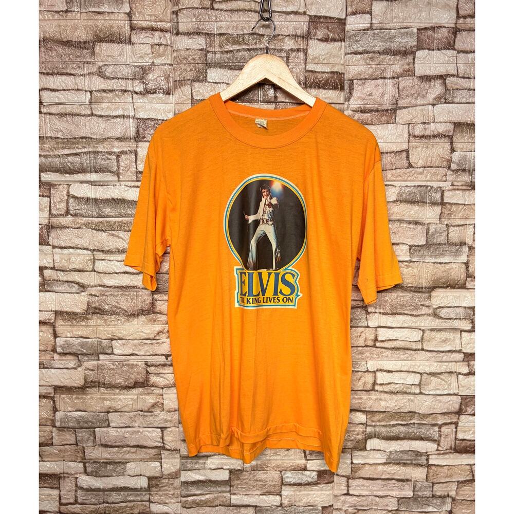 vintage 1970s Elvis Presley "The King Lives On"  graphic T-shirt orange SIZE XL